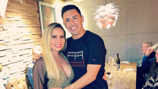 Crónica / Blas Riveros le festejó su cumple a Dahiana con una cena en Dinamarca