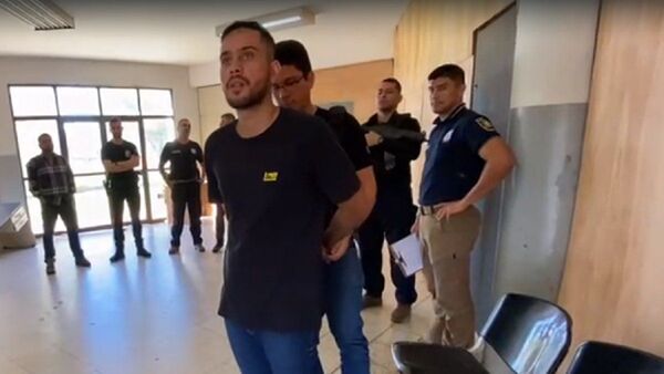 Expulsan a brasileño con orden de captura en su país
