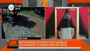 Vecino chocó a motochorros y unos albañiles los atraparon