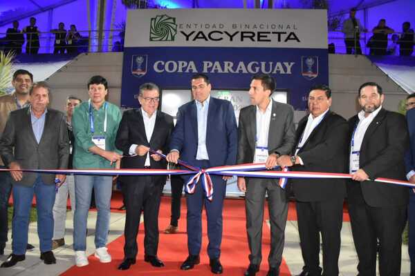 Con un marco imponente de público, quedó oficialmente inaugurado el estadio Villa Alegre en Encarnación