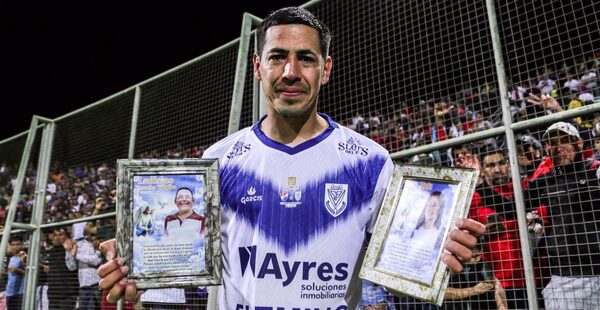 Una dedicatoria hasta el cielo: El festejo especial de Edgar Zaracho