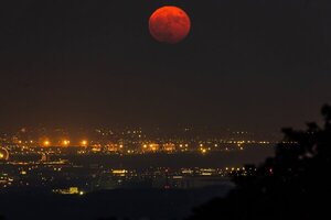 La Luna de Sangre y las profecías que la «conectan» los Jinetes del Apocalipsis