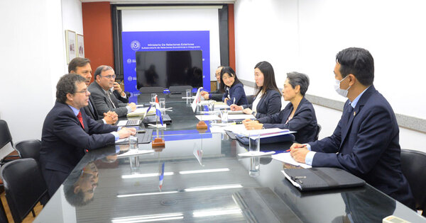 Analizan cooperación para adquisición de equipos de dragado para el río Paraguay - .::Agencia IP::.