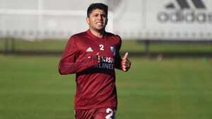 Robert Rojas ya entrena con normalidad tras recuperación