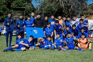 Sub 16: Sol de América goleó y sigue en la cima   - Sol de América - ABC Color