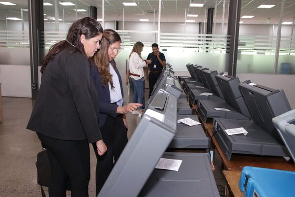 Finalizó la auditoría de pantallas de voto con miras a las internas simultáneas - .::Agencia IP::.