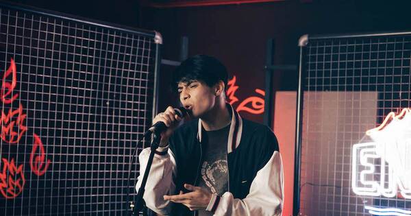 La Nación / “Empecé a hacer canciones sin saber que eran canciones”
