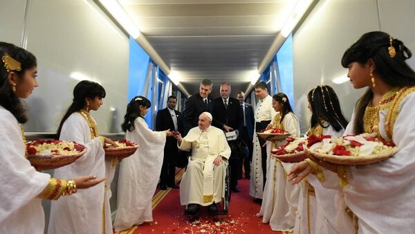 Diario HOY | El papa reza por Líbano y Ucrania en Baréin