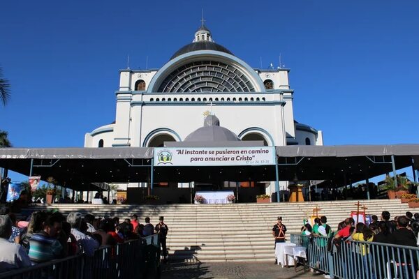 Caacupé: monseñor Valenzuela exhortó a valorar la vida - Nacionales - ABC Color