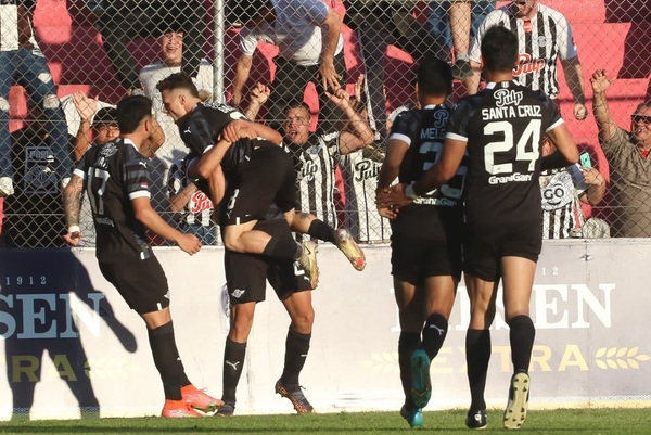 Libertad y Guaireña protagonizan el primer partido de la fecha 21 - trece