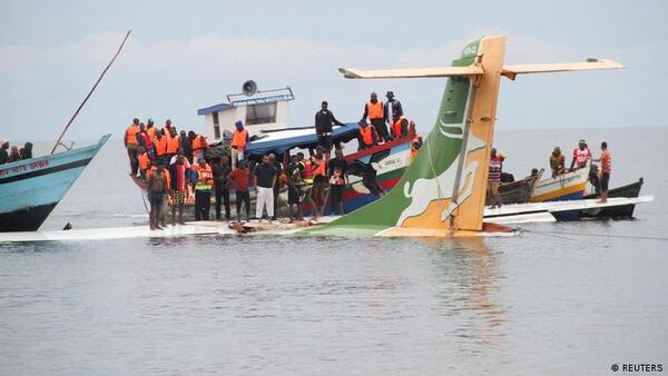 Avión de pasajeros se estrella en el Lago Victoria, en Tanzania: 19 muertos