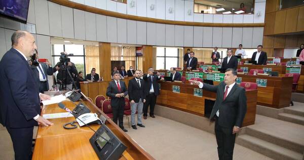 La Nación / Exministro de Justicia asistirá este lunes a una convocatoria en el Senado