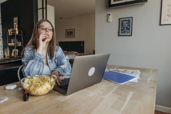¿Sabías que estos alimentos hacen envejecer la piel?
