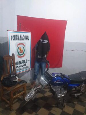 Itauguá: Policía captura a tres supuestos ladrones  - Policiales - ABC Color