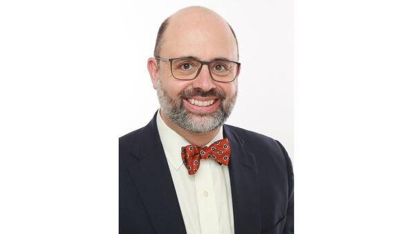 Jorge Usandivaras: “El desarrollo no solo debe ser financiero sino tecnológico” | Análisis Macro | 5Días