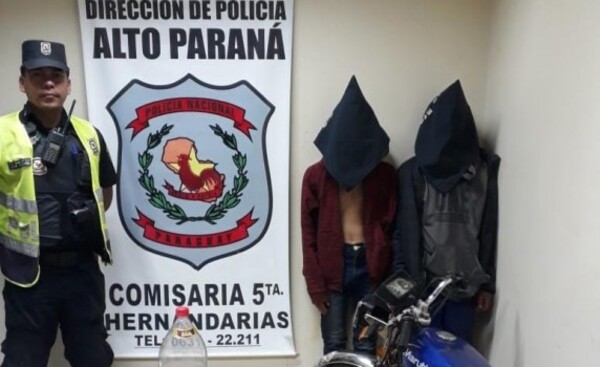 Detienen a menores que portaban pistola de juguete y un machete