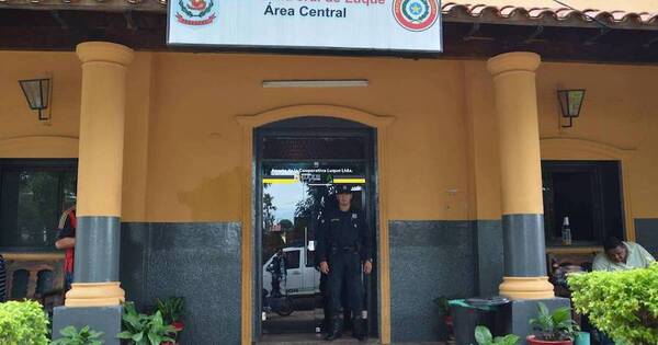 La Nación / Detienen a un militar ebrio al volante tras persecución en Luque