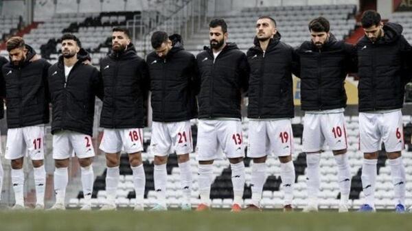 Diario HOY | Irán advierte a jugadores de fútbol que eviten gestos de apoyo a protestas