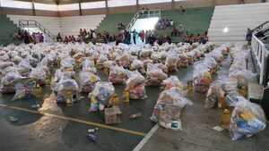 Bajo cooperación interinstitucional, Puerto Casado recibió la provisión de 300 kits de alimentos en concepto de asistencia hu