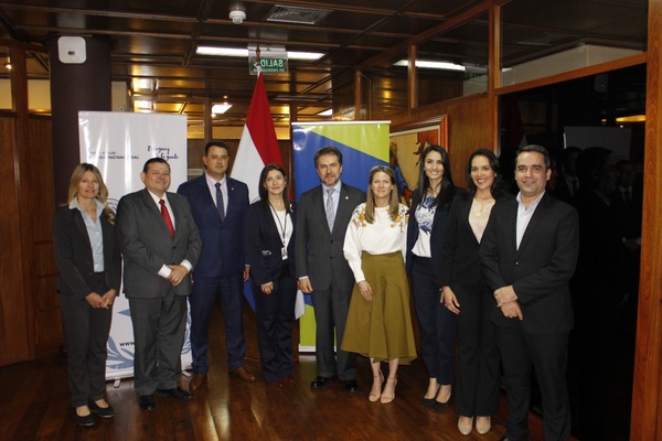 Banco Continental firma alianza con el MIC para simplificar la apertura de empresas | Análisis Macro | 5Días
