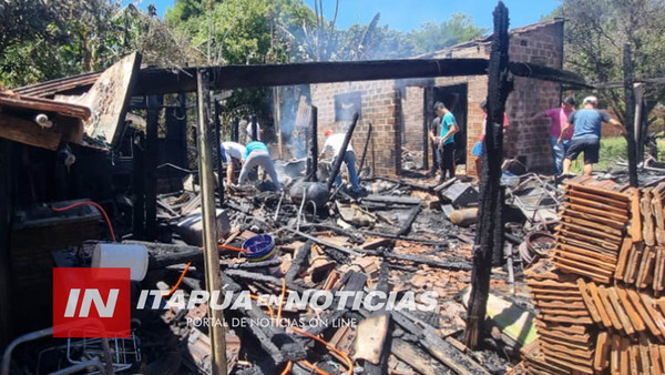 COCINABA SU ALMUERZO A LA LEÑA Y SU CASA SE INCENDIÓ POR COMPLETO