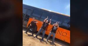 La Nación / ¡Choferes causan furor en Tiktok!