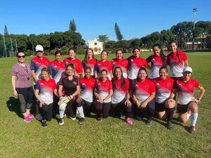 Defensoras públicas, campeonas del torneo de fútbol femenino de la AMJP - Polideportivo - ABC Color