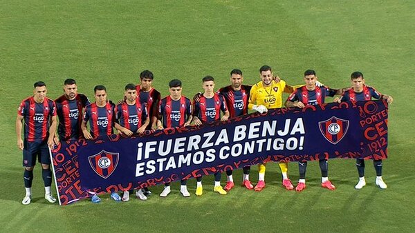 Peloteros de Cerro Porteño se solidarizan con Benja Zapag