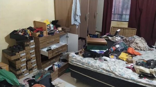Delincuentes atracan casa de periodista - Policiales - ABC Color