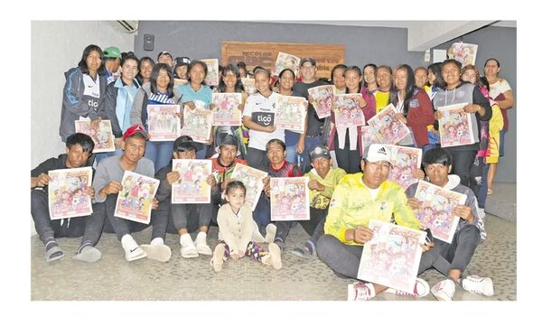 ESTUDIANTES DE COMUNIDADES - Escolar - ABC Color