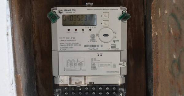 La Nación / Ande empezó a instalar los primeros medidores inteligentes en Asunción