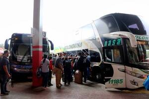 Diario HOY | Servicios limitados en la Terminal de Ómnibus durante el censo