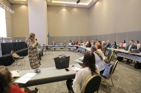 Masiva concurrencia al Congreso General de la Academia Internacional de Derecho Comparado | Lambaré Informativo