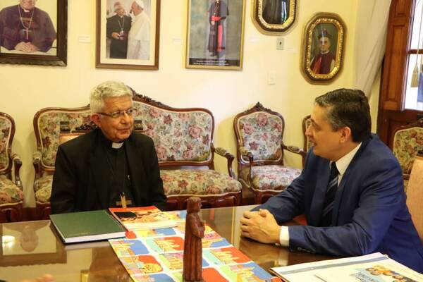 Como ciudadanos, tenemos que participar del censo, según cardenal Martínez - ADN Digital