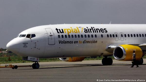 Colombia y Venezuela restablecen conexiones aéreas directas