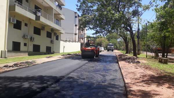Reparan avenida Los Yerbales de Ciudad del Este - La Clave