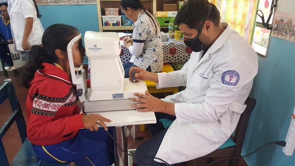 Salud ocular: 350 pacientes recibieron atención en el mes de octubre