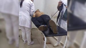 Motochorros disparan a víctima para robarle el celu
