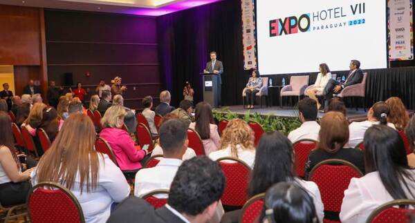 La industria hotelera desarrolla su Expo en el Sheraton
