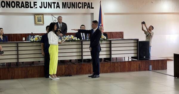 La Nación / Ronald Acevedo asume como intendente de Pedro Juan Caballero