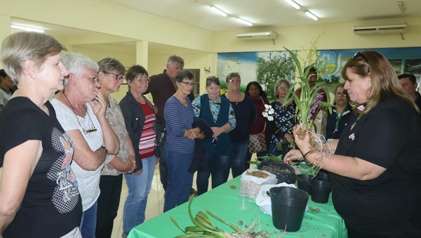 Desarrollaron capacitaciones sobre el cultivo y manejo de Orquídeas