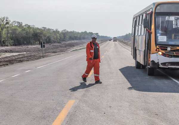 Seis firmas presentaron sus ofertas para el tercer tramo de la ruta Bioceánica - .::Agencia IP::.