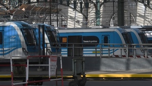 Levantan paro de trenes en la Argentina - .::Agencia IP::.