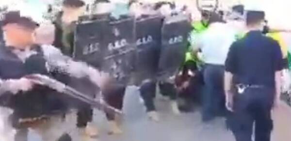 Crónica / [VIDEO] Durante trifulca en manifestación, hieren a un concejal de Ypacaraí