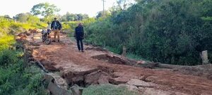 Productores piden al MOPC reparación de puente de un camino vecinal - Nacionales - ABC Color