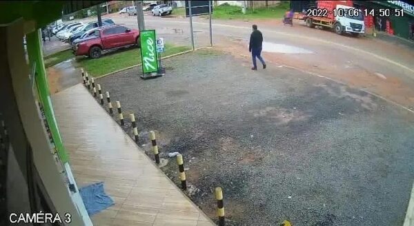 Tarjeta de débito sustraída en Carapeguá: Joven que denunció el extravío de su cédula pide la libertad ambulatoria - Periodísticamente - ABC Color