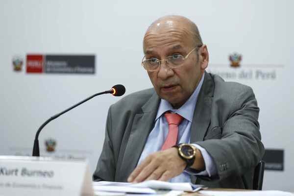 El Gobierno de Perú baja la previsión de crecimiento en 2022 a un arco de 2,7 a 3 % - MarketData