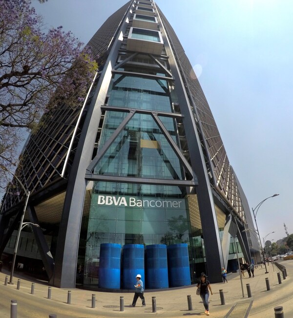 BBVA destaca potencial de México para impulsar la industria espacial - MarketData