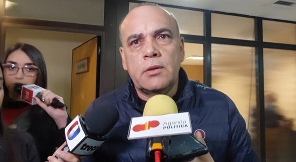 «Bachi» Núñez anuncia voto a favor de deducir el 100% el IVA de trabajadores independientes