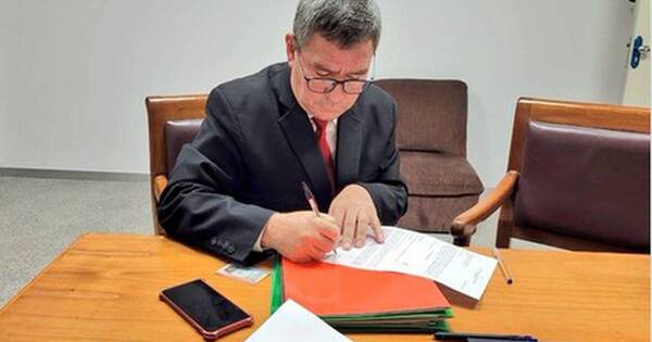 La Nación / Más postulantes: dos fiscales se anotaron hoy para concursar por el cargo de fiscal general del Estado